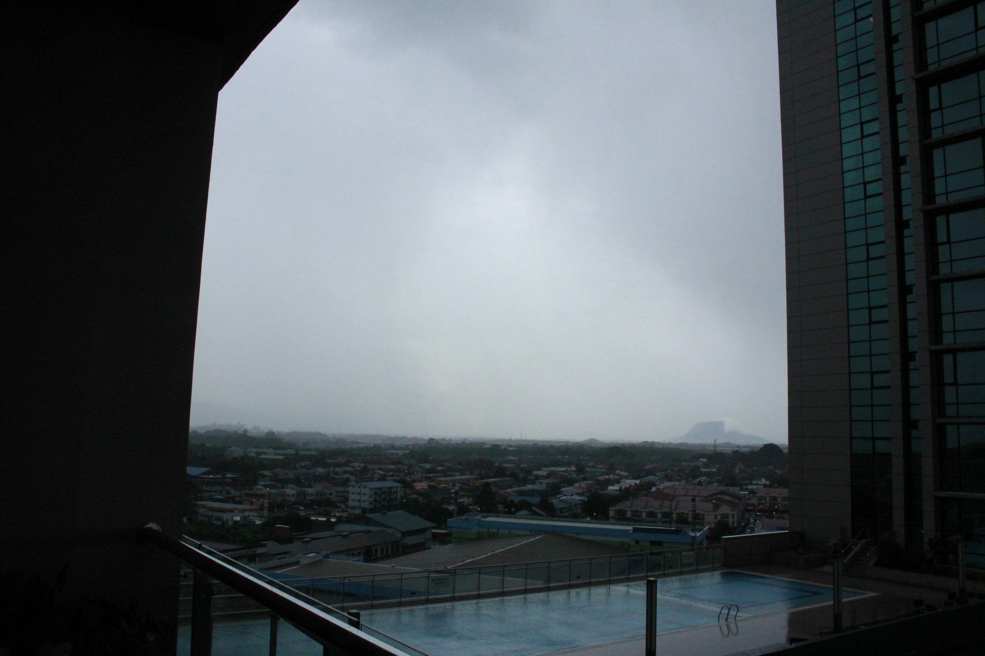 Imperial Suites Serviced Apartment Maong Bazaar Esterno foto