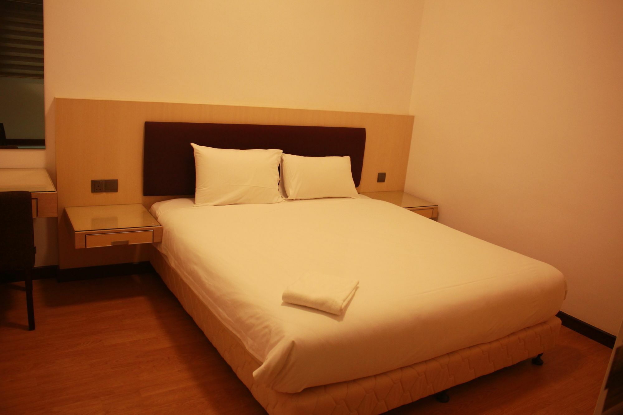 Imperial Suites Serviced Apartment Maong Bazaar Esterno foto