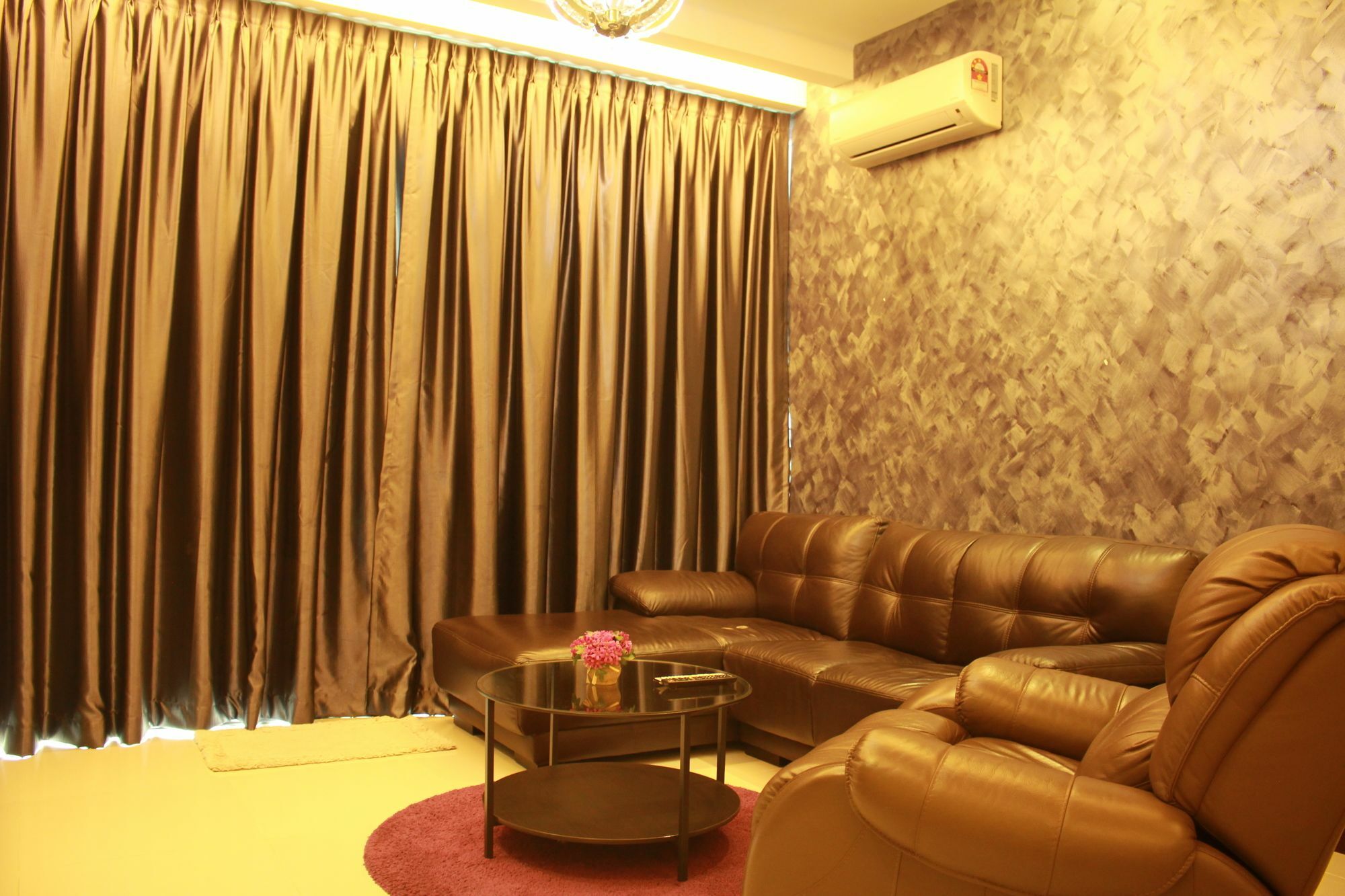 Imperial Suites Serviced Apartment Maong Bazaar Esterno foto